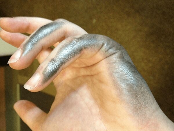 Tell me your left handed without telling me